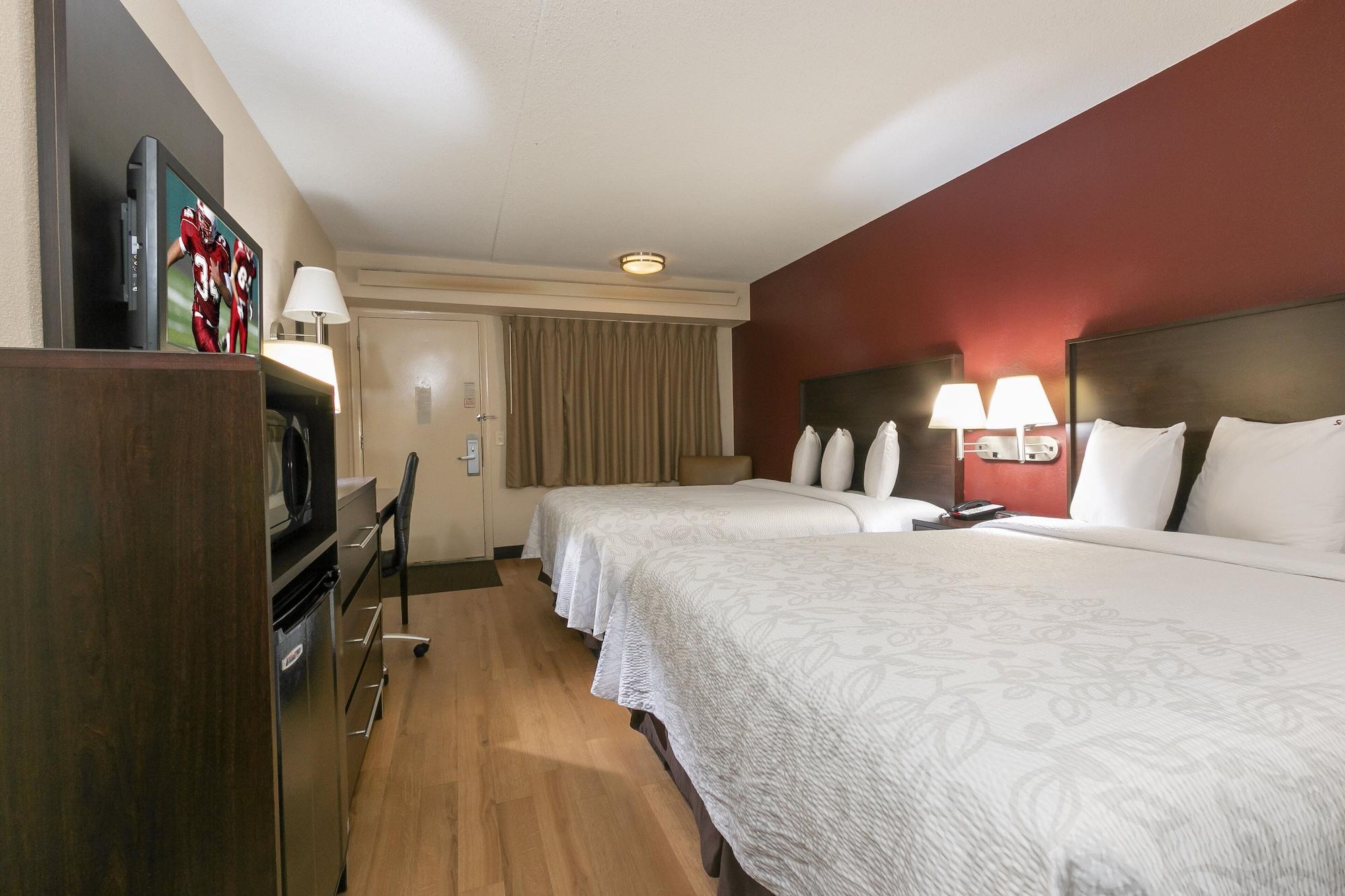 Red Roof Inn Plus+ Secaucus - Meadowlands Exterior foto