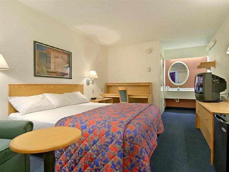 Red Roof Inn Plus+ Secaucus - Meadowlands Cameră foto