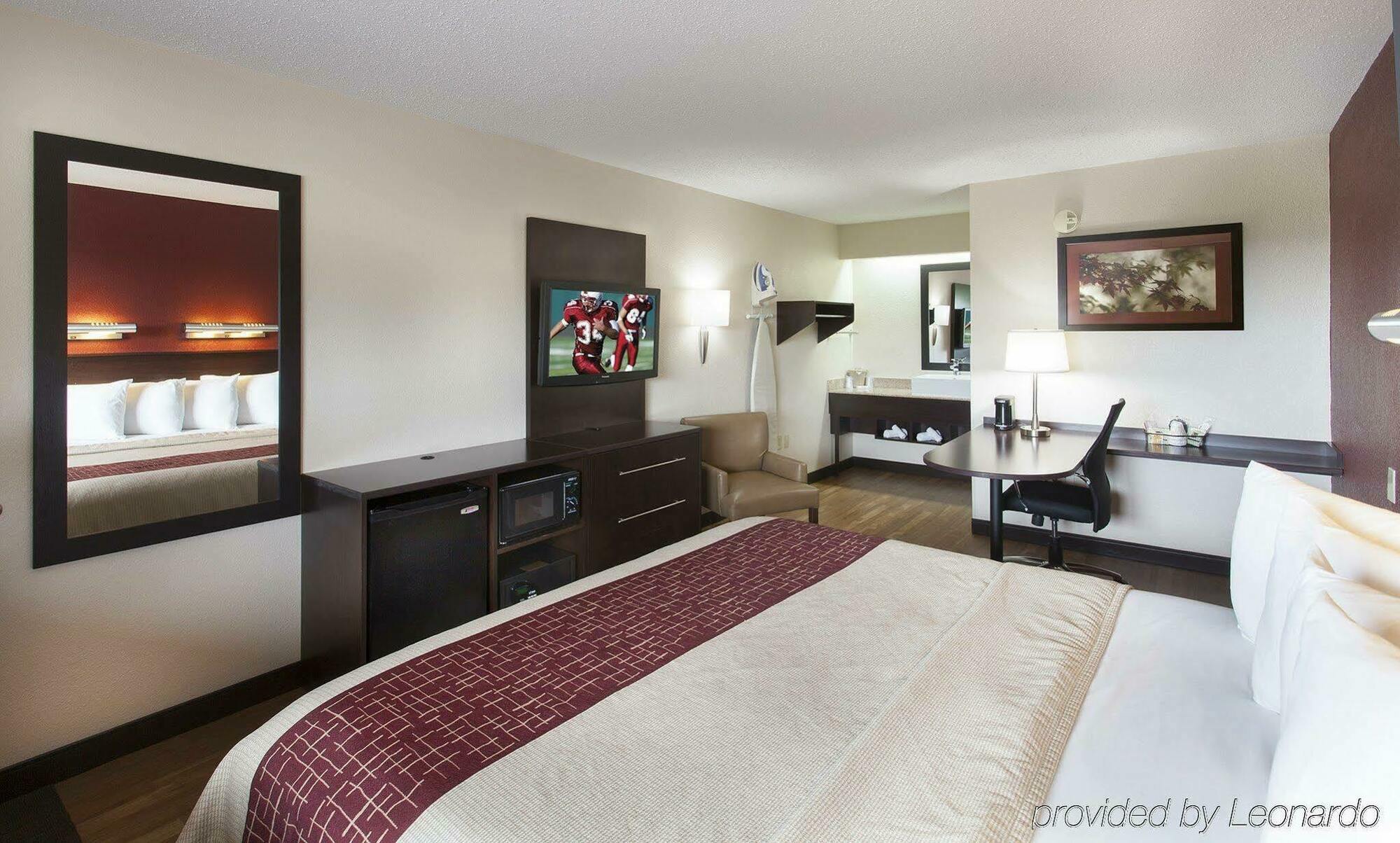Red Roof Inn Plus+ Secaucus - Meadowlands Exterior foto